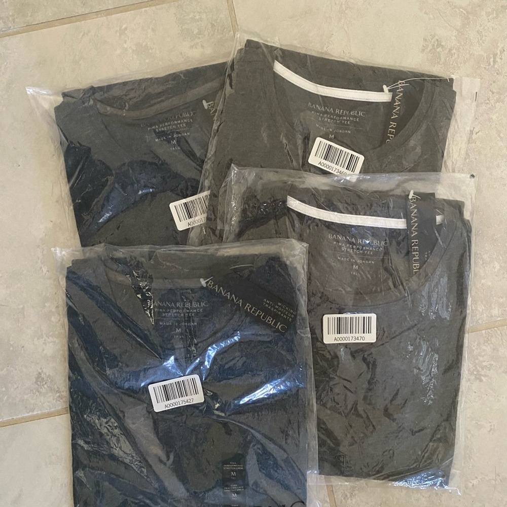Banana Republic T-Shirt set of 4